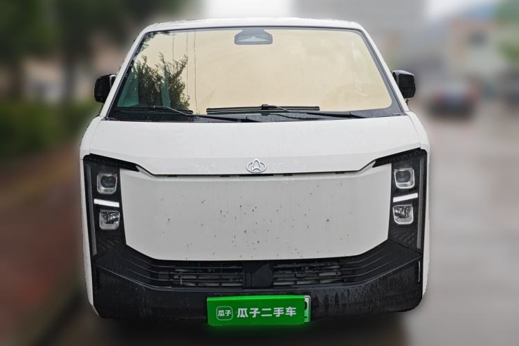 Used CHANGAN KUAYUE Starlight EV 2025 Model 3-Passenger Van, 305 km, Comfort Edition Front