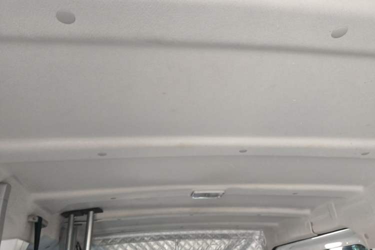 Used CHANGAN KUAYUE Starlight EV 2025 Model 7-Passenger Passenger Vehicle, 350 km, Comfort Edition Headliner
