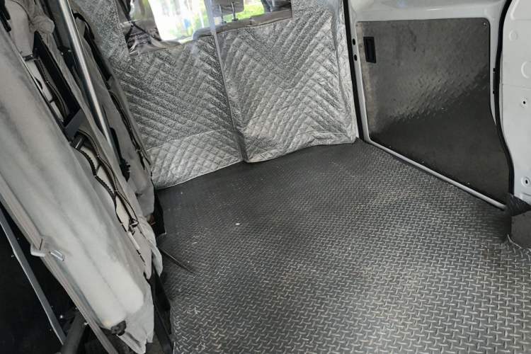 Used CHANGAN KUAYUE Starlight EV 2025 Model 7-Passenger Passenger Vehicle, 350 km, Comfort Edition Left Rear Seat
