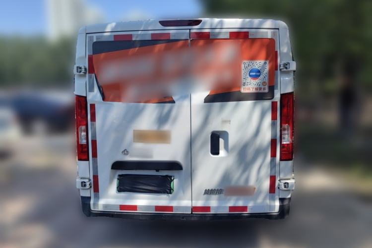 Used CHANGAN KUAYUE Starlight EV 2025 Model 3-Passenger Van, 305 km, Luxury Edition Rear