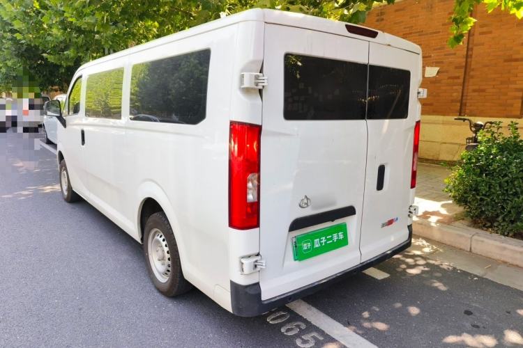 Used CHANGAN KUAYUE Starlight EV 2025 Model 7-Passenger Passenger Vehicle, 300 km, Luxury Edition Rear Left 45 Deg