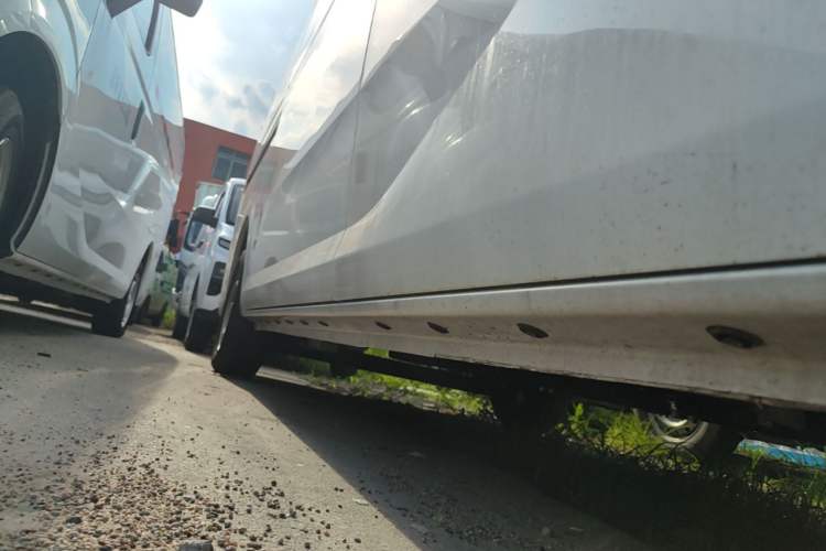 Used CHANGAN KUAYUE Starlight EV 2025 Model 3-Passenger Van, 300 km, Comfort Edition Right Side Sill