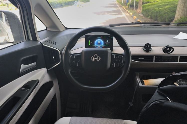 Used CHANGAN KUAYUE Starlight EV 2025 Model 7-Passenger Passenger Vehicle, 350 km, Comfort Edition Steering Wheel