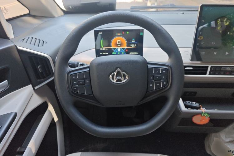 Used CHANGAN KUAYUE Starlight EV 2025 Model 7-Passenger Passenger Vehicle, 350 km, Comfort Edition Steering Wheel