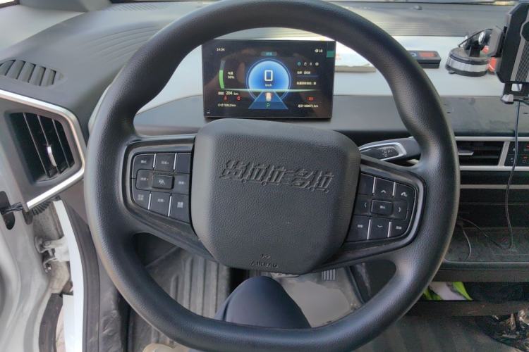 Used CHANGAN KUAYUE Starlight EV 2025 Model 3-Passenger Van, 305 km, Luxury Edition Steering Wheel