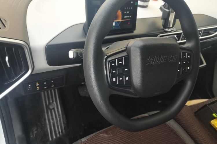 Used CHANGAN KUAYUE Starlight EV 2025 Model 3-Passenger Van, 305 km, Comfort Edition Steering Wheel