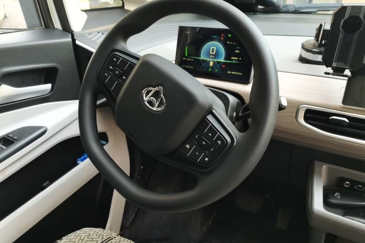 Used CHANGAN KUAYUE Starlight EV 2025 Model 3-Passenger Van, 350 km, Comfort Edition Steering Wheel