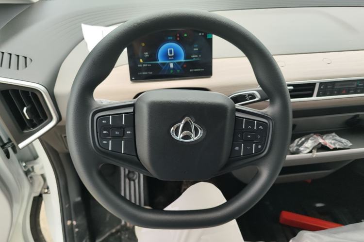 Used CHANGAN KUAYUE Starlight EV 2025 Model 3-Passenger Van, 305 km, Comfort Edition Steering Wheel