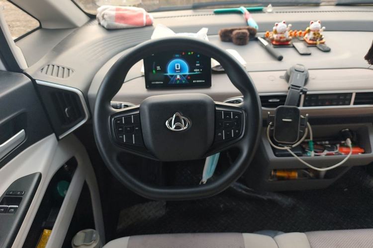 Used CHANGAN KUAYUE Starlight EV 2025 Model 7-Passenger Passenger Vehicle, 350 km, Comfort Edition Steering Wheel