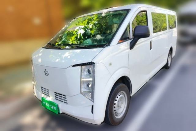 Used CHANGAN KUAYUE Starlight EV 2025 Model 7-Passenger Passenger Vehicle, 300 km, Luxury Edition