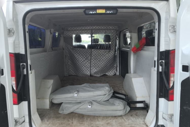 Used CHANGAN KUAYUE Starlight EV 2025 Model 7-Passenger Passenger Vehicle, 350 km, Luxury Edition Trunk