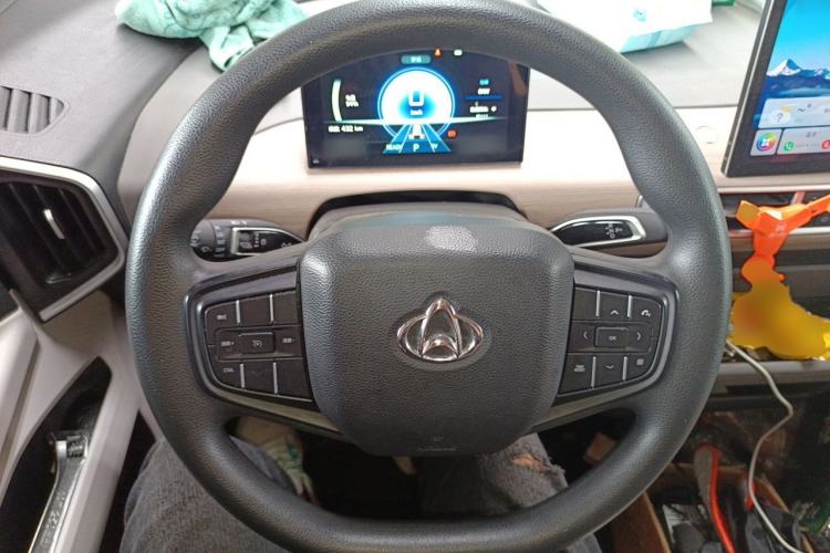 Used CHANGAN KUAYUE Starlight EV 2026 Model 7-Passenger Passenger Vehicle—470km Luxury Version Steering Wheel
