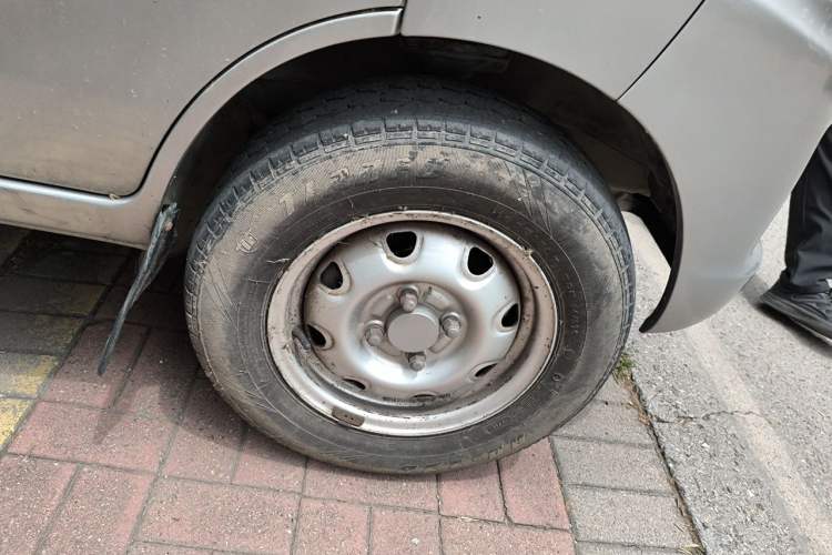 Used CHANGAN KUAYUE V3 2016 1.2L Passenger Vehicle DK12-10 Right Front Wheel Hub