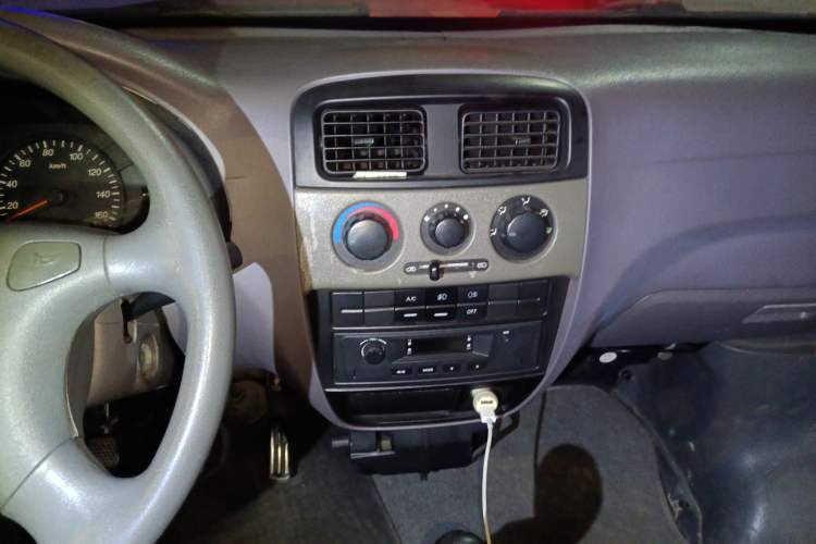 Used CHANGAN KUAYUE V3 2017 1.2L Box-Type Truck DK12-10 Audio And AC Panel