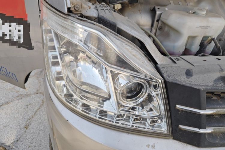 Used CHANGAN KUAYUE V3 2017 1.2L Box-Type Truck DK12-10 Right Front Headlight