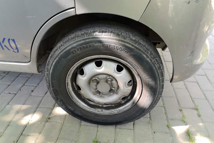 Used CHANGAN KUAYUE V3 2017 1.2L Box-Type Truck DK12-10 Right Front Wheel Hub