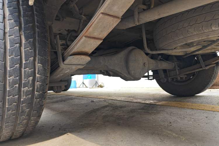 Used CHANGAN KUAYUE V3 2017 1.2L Box-Type Truck DK12-10 Chassis Rear Left