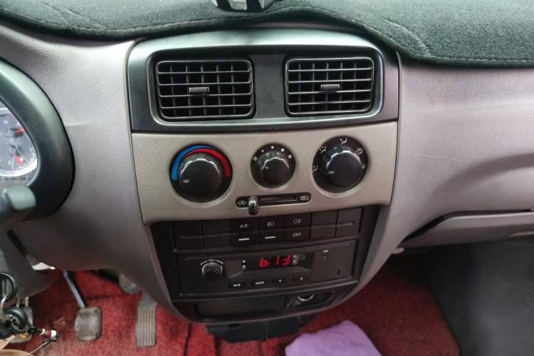 Used CHANGAN KUAYUE V3 2017 1.2L Box-Type Truck DK12-10 Audio And AC Panel