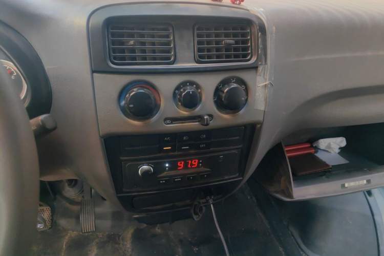 Used CHANGAN KUAYUE V3 2017 1.2L Box-Type Truck DK12-10 Audio And AC Panel