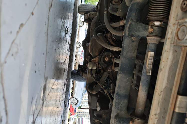 Used CHANGAN KUAYUE V3 2017 1.2L Box-Type Truck DK12-10 Chassis Front