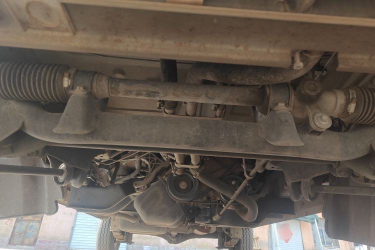 Used CHANGAN KUAYUE V3 2017 1.2L Box-Type Truck DK12-10 Chassis Front