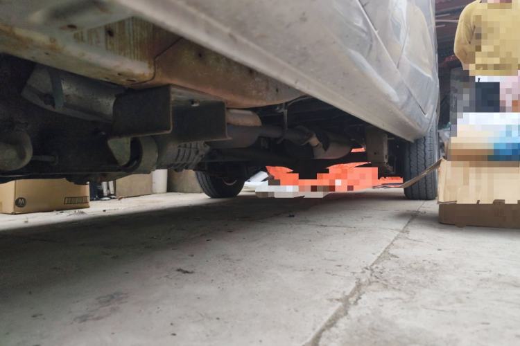 Used CHANGAN KUAYUE V3 2017 1.2L Box-Type Truck DK12-10 Chassis Front Left