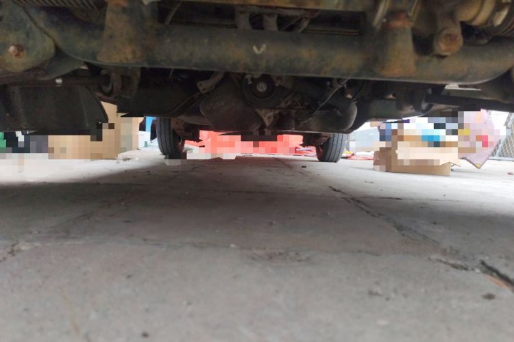 Used CHANGAN KUAYUE V3 2017 1.2L Box-Type Truck DK12-10 Chassis Front