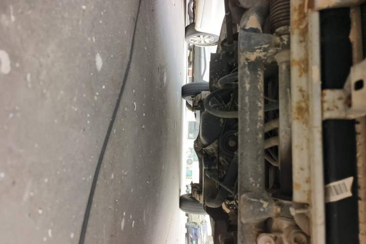 Used CHANGAN KUAYUE V3 2017 1.2L Box-Type Truck DK12-10 Chassis Front