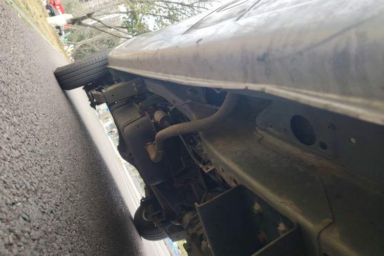 Used CHANGAN KUAYUE V3 2017 1.2L Box-Type Truck DK12-10 Chassis Front Right