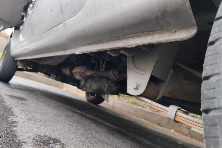Used CHANGAN KUAYUE V3 2017 1.2L Box-Type Truck DK12-10 Chassis Rear Left