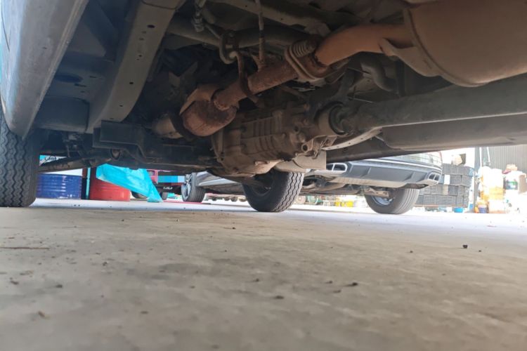 Used CHANGAN KUAYUE V3 2017 1.2L Box-Type Truck DK12-10 Chassis Rear Left