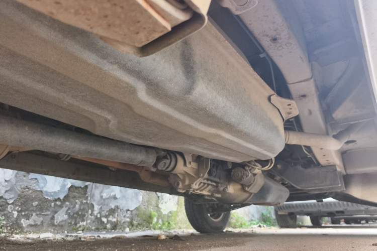 Used CHANGAN KUAYUE V3 2017 1.2L Box-Type Truck DK12-10 Chassis Rear Right