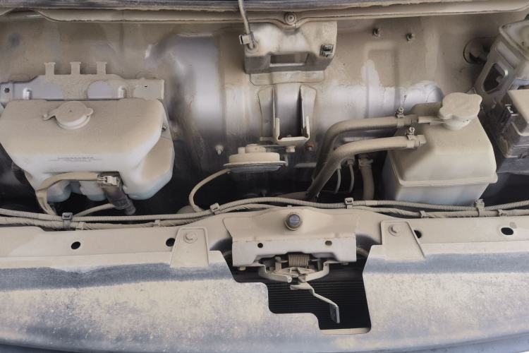 Used CHANGAN KUAYUE V3 2017 1.2L Box-Type Truck DK12-10 Engine Bay