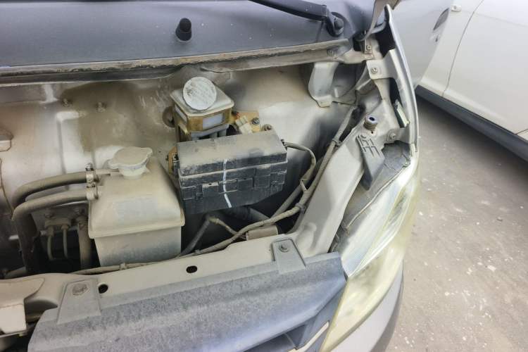Used CHANGAN KUAYUE V3 2017 1.2L Box-Type Truck DK12-10 Engine Bay Left