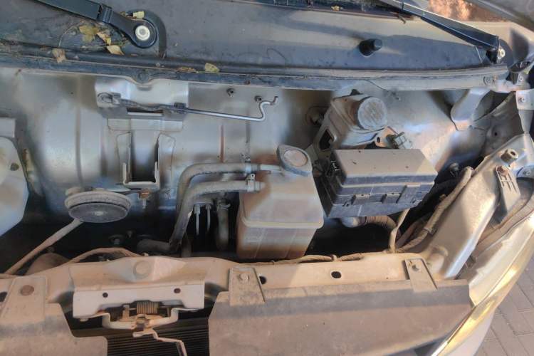 Used CHANGAN KUAYUE V3 2017 1.2L Box-Type Truck DK12-10 Engine Bay Left