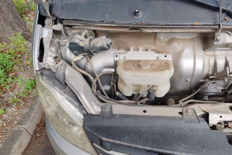Used CHANGAN KUAYUE V3 2017 1.2L Box-Type Truck DK12-10 Engine Bay Right