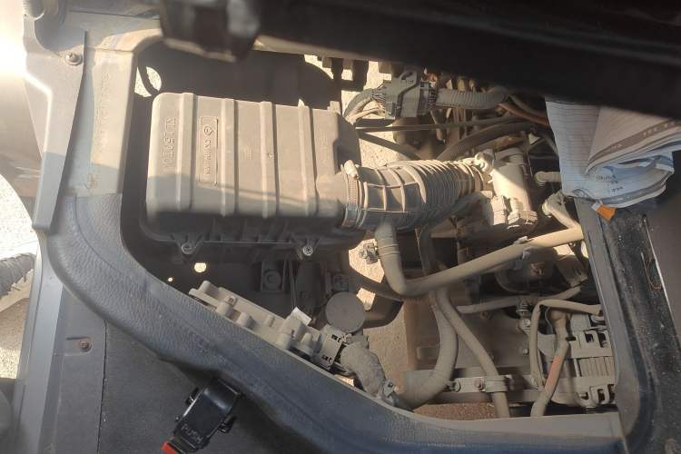 Used CHANGAN KUAYUE V3 2017 1.2L Box-Type Truck DK12-10 Engine Bay Right