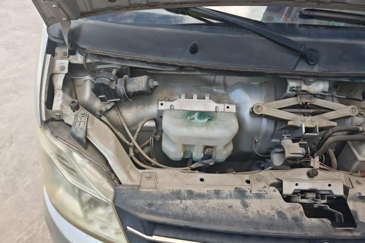 Used CHANGAN KUAYUE V3 2017 1.2L Box-Type Truck DK12-10 Engine Bay Right