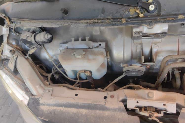 Used CHANGAN KUAYUE V3 2017 1.2L Box-Type Truck DK12-10 Engine Bay Right
