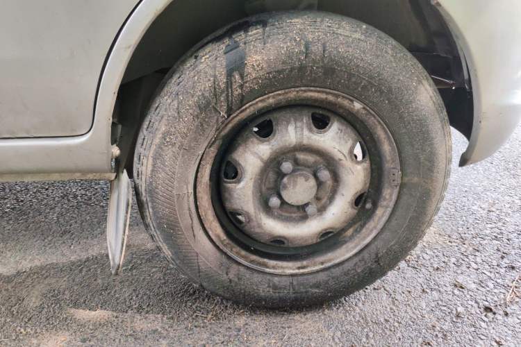 Used CHANGAN KUAYUE V3 2017 1.2L Box-Type Truck DK12-10 Right Front Wheel Hub