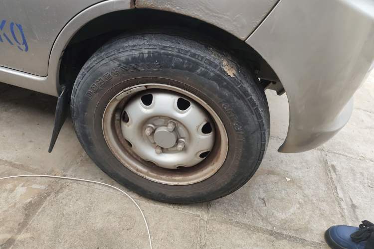 Used CHANGAN KUAYUE V3 2017 1.2L Box-Type Truck DK12-10 Right Front Wheel Hub