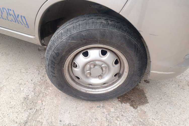 Used CHANGAN KUAYUE V3  Right Front Wheel Hub