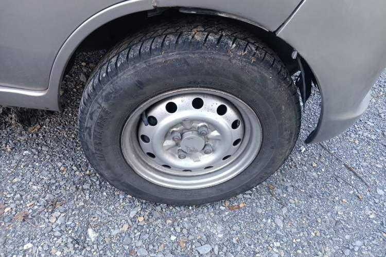 Used CHANGAN KUAYUE V3  Right Front Wheel Hub