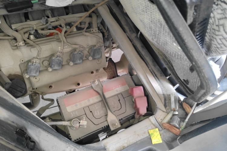Used CHANGAN KUAYUE V3 2021 1.2L Standard Edition 5-Seater Multi-Purpose Passenger Vehicle DK12C Engine Bay Left