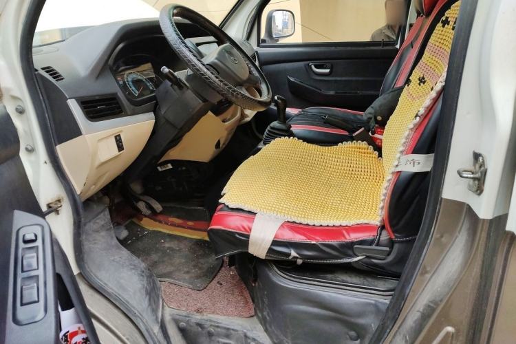 Used CHANGAN KUAYUE V5 2013 1.5L Comfort Version DAM15R Driver Seat
