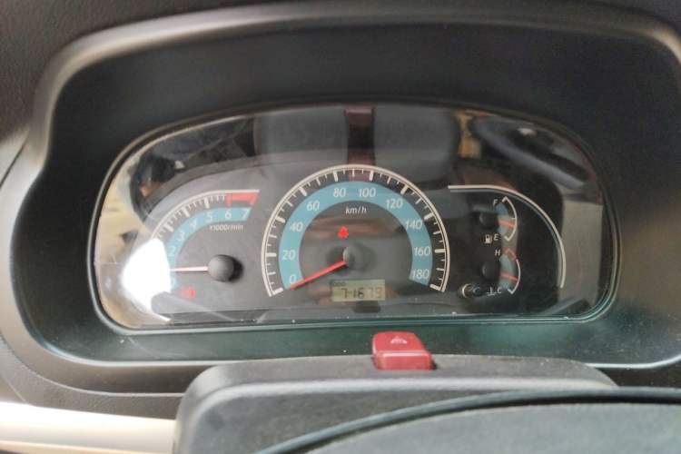 Used CHANGAN KUAYUE V5 2013 1.5L Comfort Version DAM15R Instrument Cluster