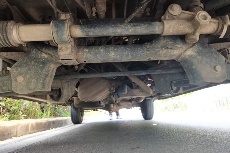 Used CHANGAN KUAYUE V5 2013 1.5L Standard Version DAM15R Chassis Front