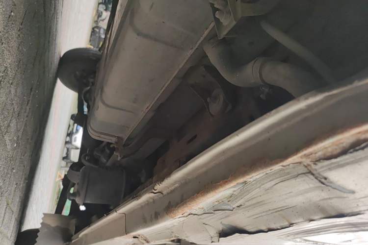 Used CHANGAN KUAYUE V5 2013 1.2L Standard Model DK12 Chassis Rear Right