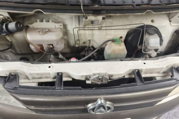 Used CHANGAN KUAYUE V5  Engine Bay