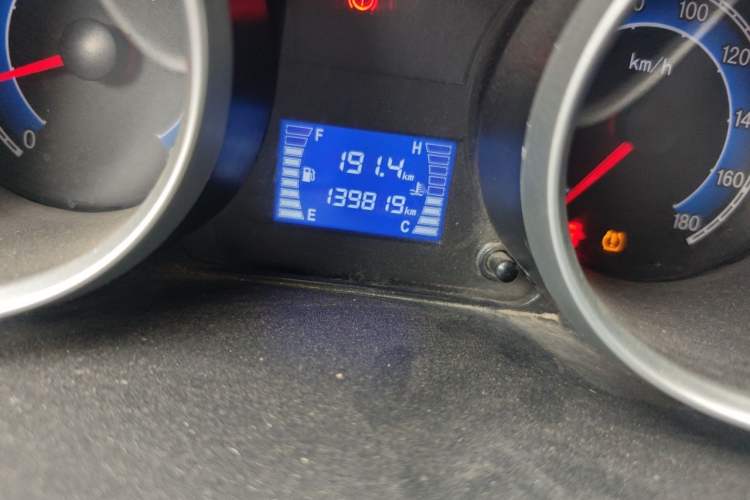 Used CHANGAN KUAYUE V5  Odometer Close Up